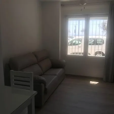 Buenavista Playa Bajo 1 פואנגירולה